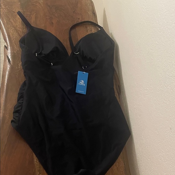 Cupshe Elegant Black Swimsuit - Picture 7 of 7